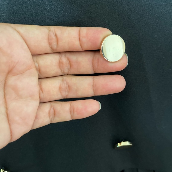 Shein Girls High Low Top With Front Golden Buttons - Picture 3 of 8